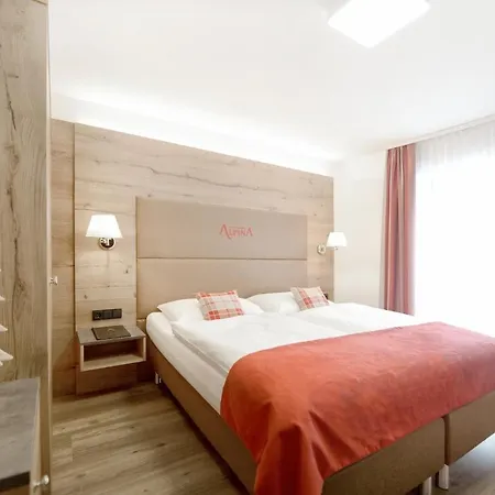 Otel Alpina Superior Pettneu am Arlberg