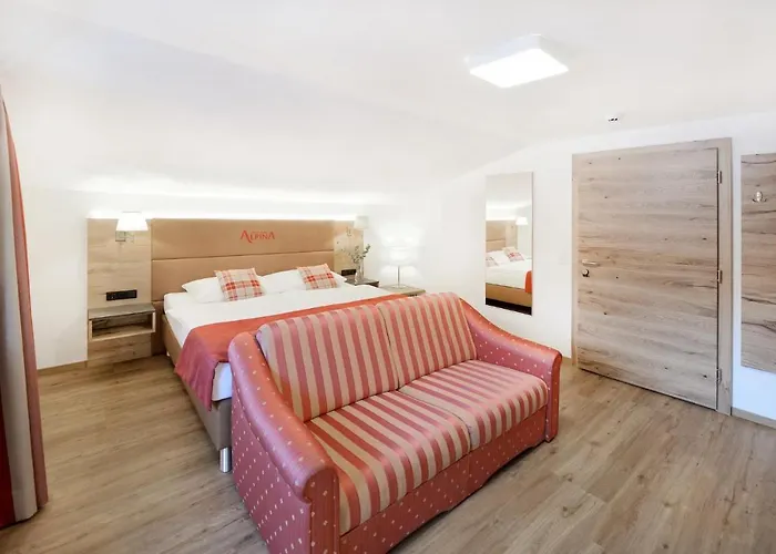 Alpina Superior Hotel 3*