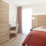 Alpina Superior Hotel 3*