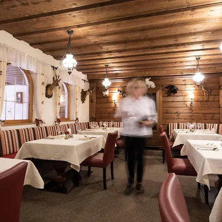 Alpina Superior Hotel